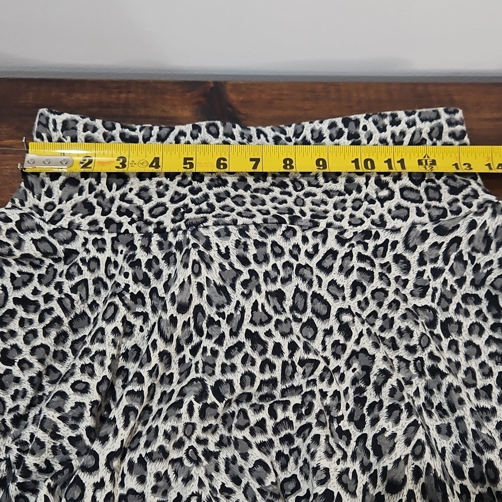 Leopard Print Skirt - Picture 4 of 9